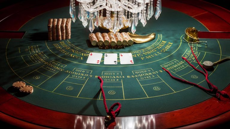 learn professional baccarat playing